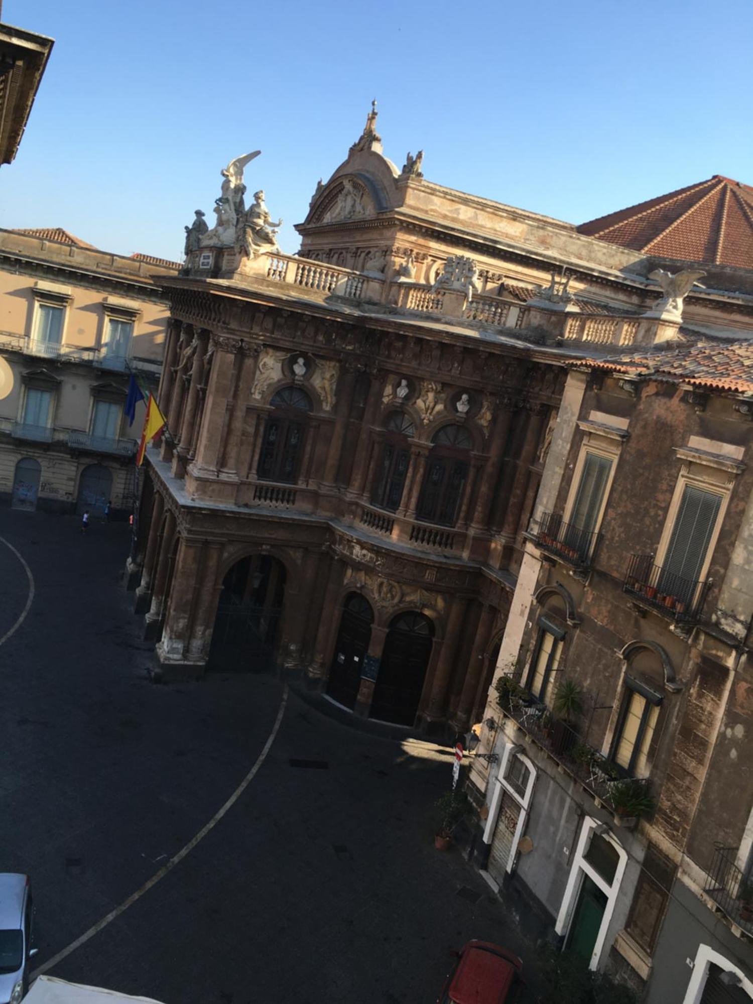 Wonderful Teatro Massimo Bellini Lägenhet Catania Exteriör bild