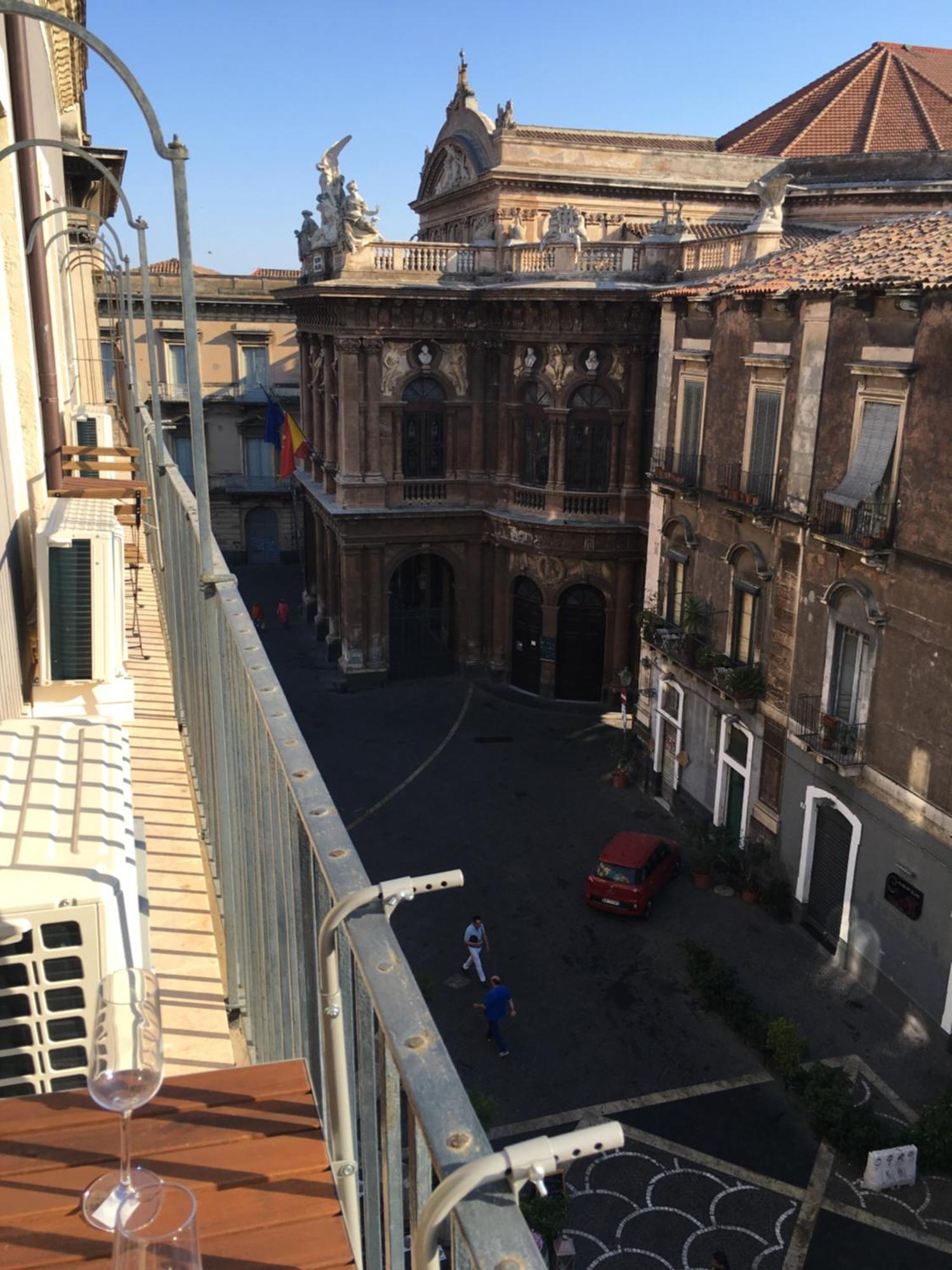 Wonderful Teatro Massimo Bellini Lägenhet Catania Exteriör bild