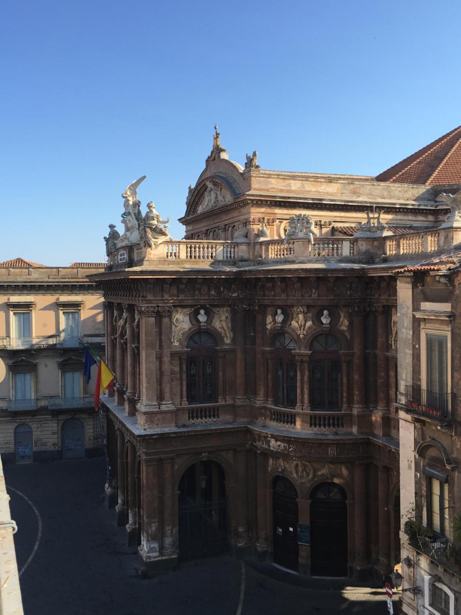 Wonderful Teatro Massimo Bellini Lägenhet Catania Exteriör bild