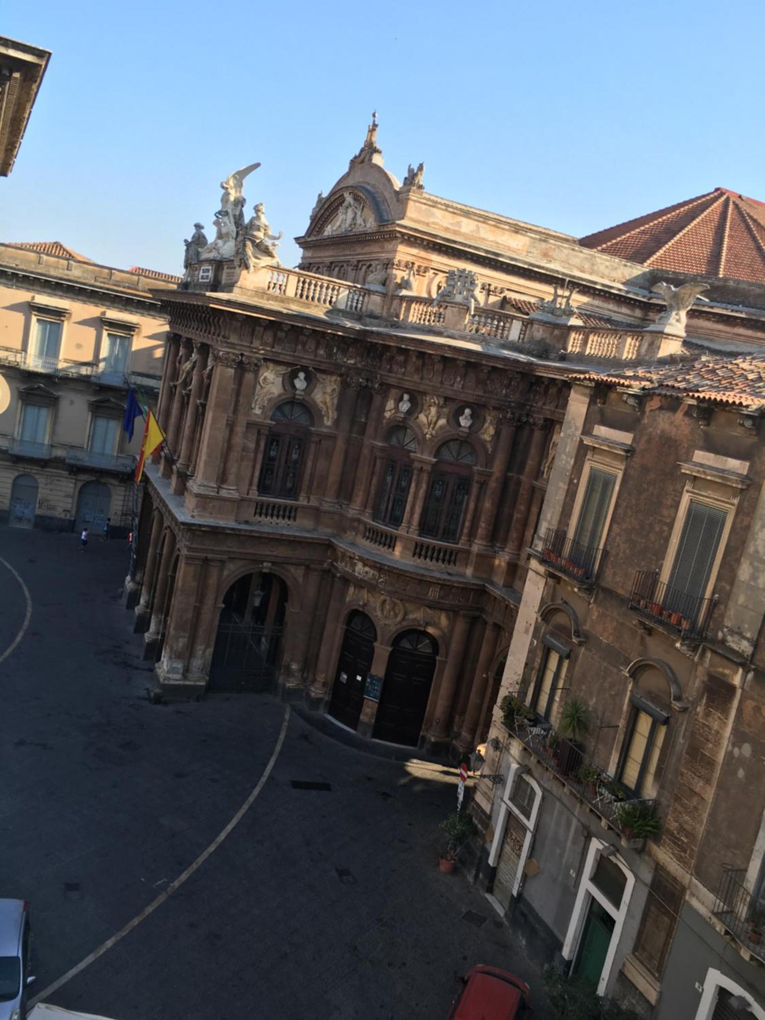 Wonderful Teatro Massimo Bellini Lägenhet Catania Exteriör bild