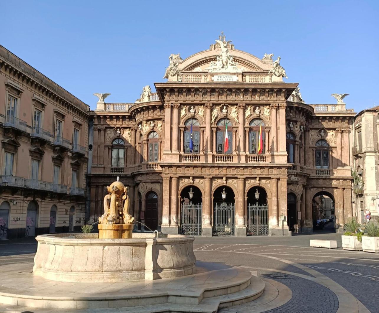 Wonderful Teatro Massimo Bellini Lägenhet Catania Exteriör bild